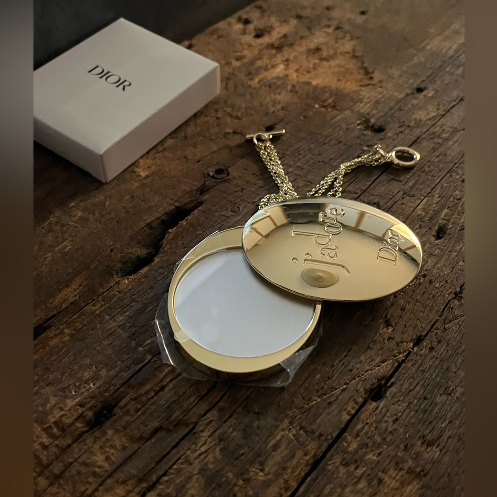 Dior J'adore Golden Pocket Miroir GWP - Picture 3 of 4